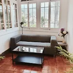 ゲストハウス Por Do Sol 3*