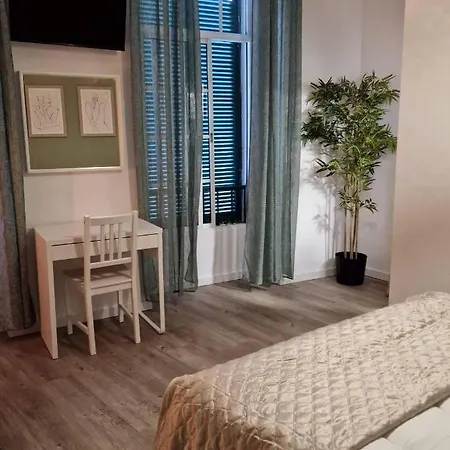 Hospedaria Por Do Sol بيت ضيافة 3*