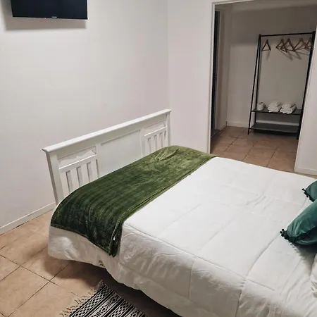 بيت ضيافة Hospedaria Por Do Sol 3*