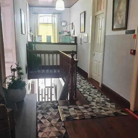 بيت ضيافة Hospedaria Por Do Sol 3*